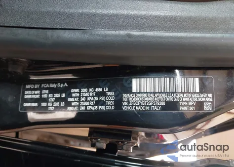 2016 Fiat 500X Easy z USA, uszkodzony, nr VIN ZFBCFYBT2GP379380